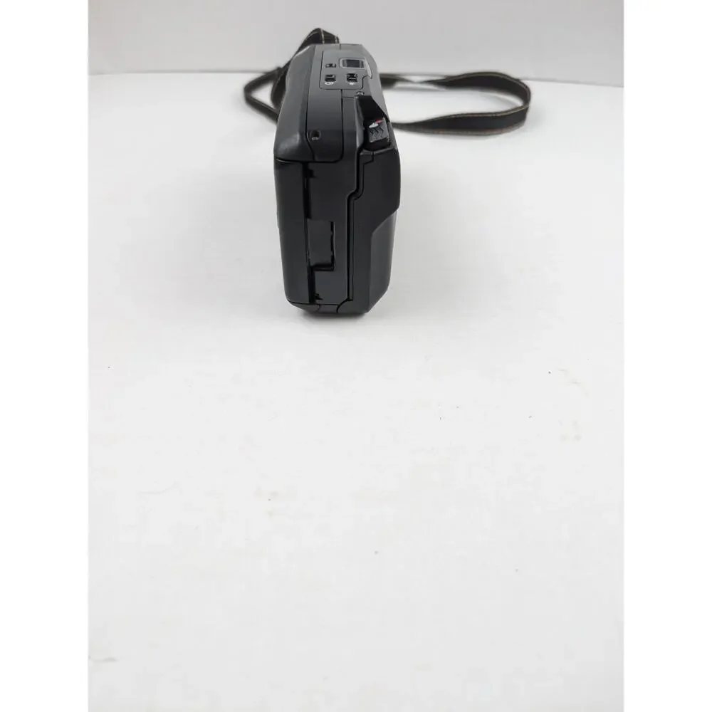 Polaroid Captiva SLR Instant Camera 95 Film Vintage Black Untested Strap